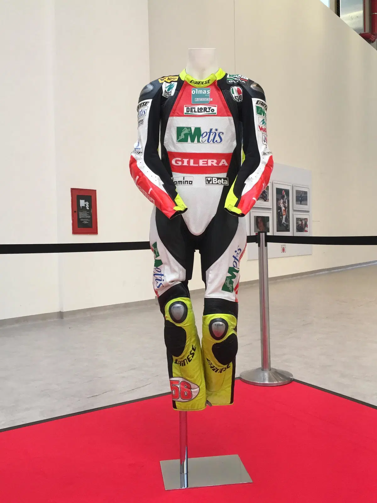 La SIC58 Squadra Corse arriva a il Centro di Arese  (15)