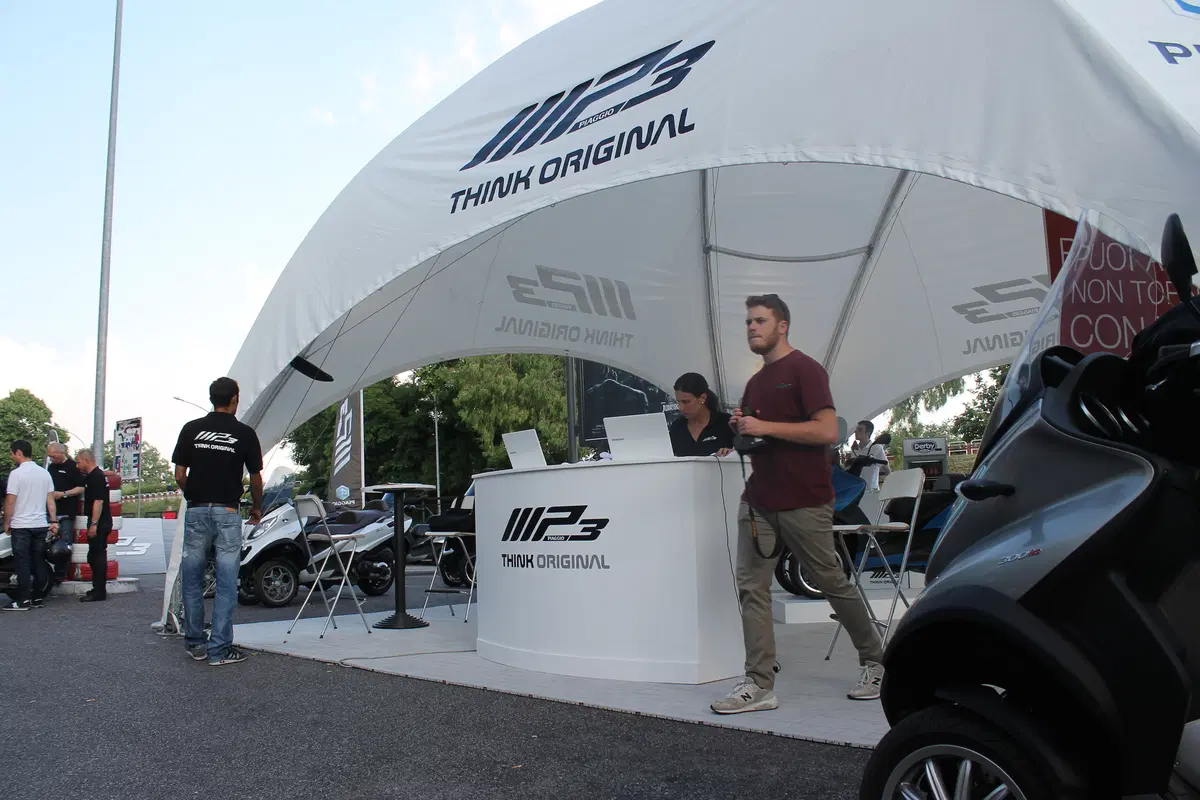 Piaggio Mp3 a Roma: test raid fino a domenica (3)