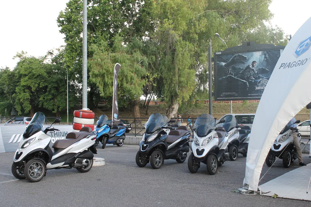 Piaggio Mp3 a Roma: test raid fino a domenica (17)
