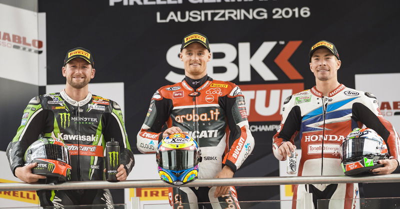 SBK. Chaz Davies vince Gara 1 in Germania