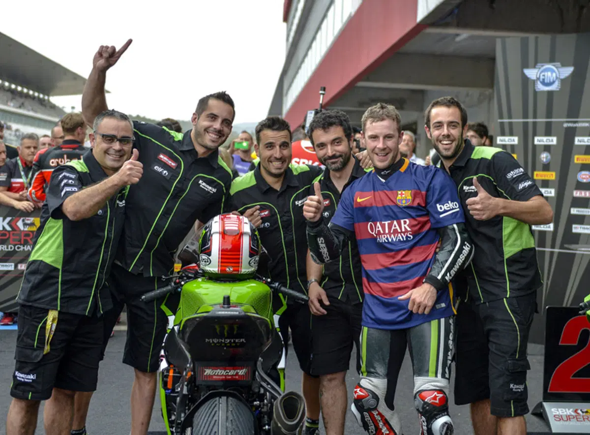 SBK 2015, Portimao. Rea vince sotto la pioggia in gara 1 (2)