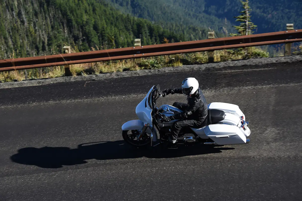 Harley-Davidson Touring 2017 (15)