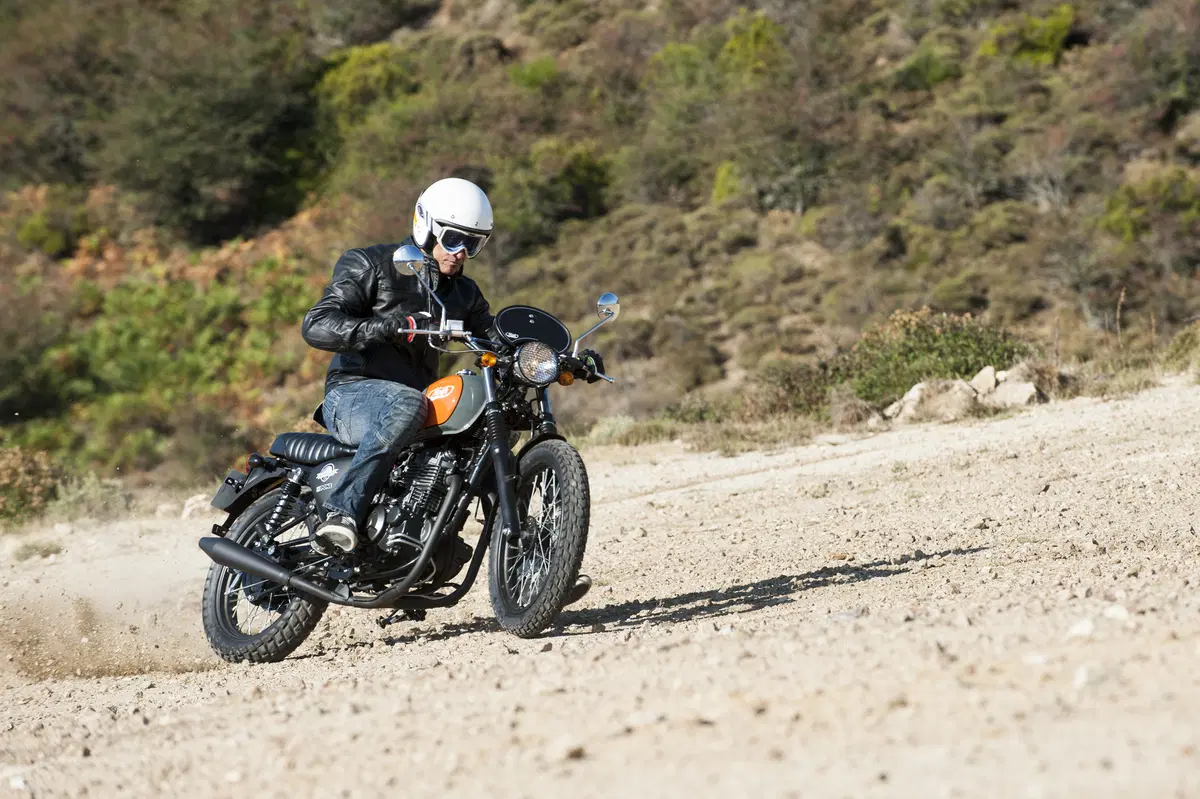 Mash 2017: la prova delle nuove Black Seven 125, Scrambler 250 e TT40 (14)
