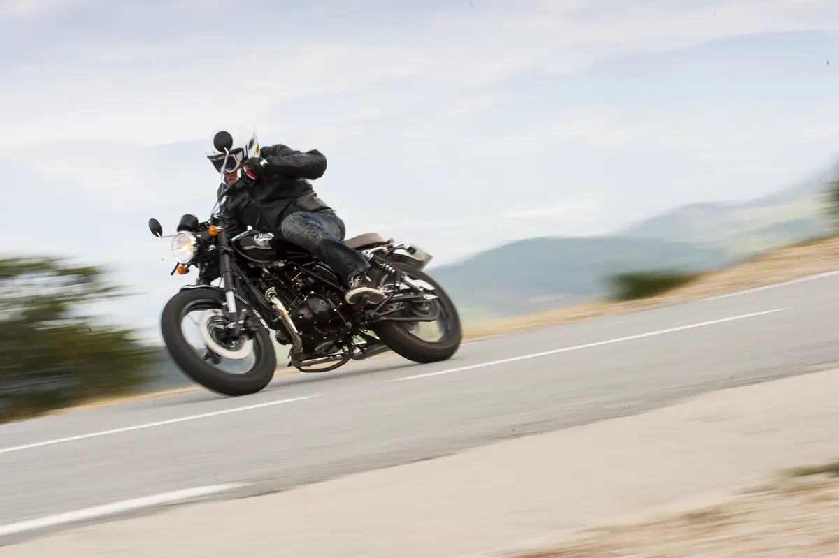 Mash 2017: la prova delle nuove Black Seven 125, Scrambler 250 e TT40 (4)