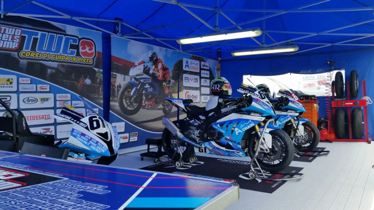 RMS con Marco Pagani al Tourist Trophy (2)