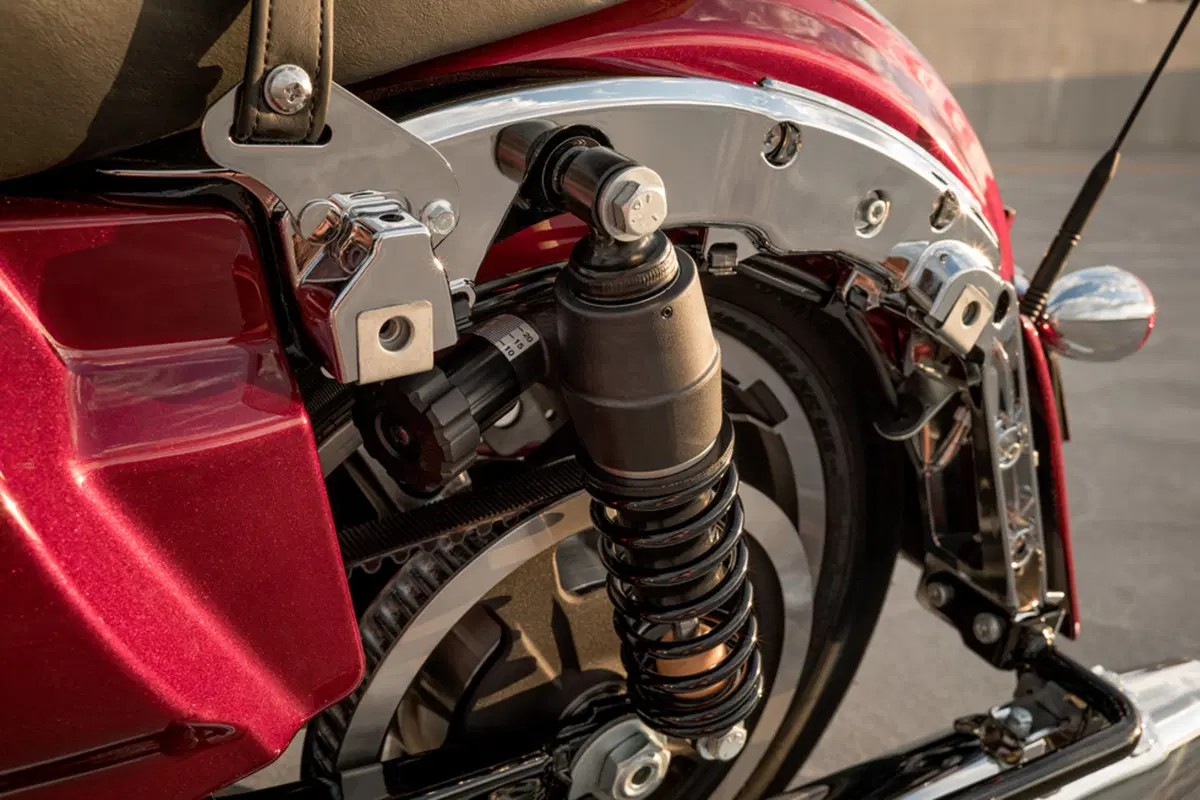 Harley-Davidson Touring 107 Street Glide (2017 - 19) - FLHX (7)