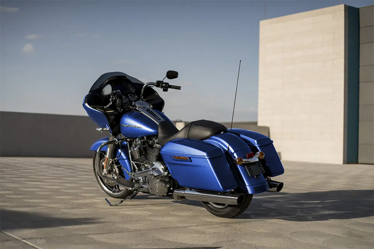 Harley-Davidson Touring 107 Road Glide (2017) - FLTRX (2)