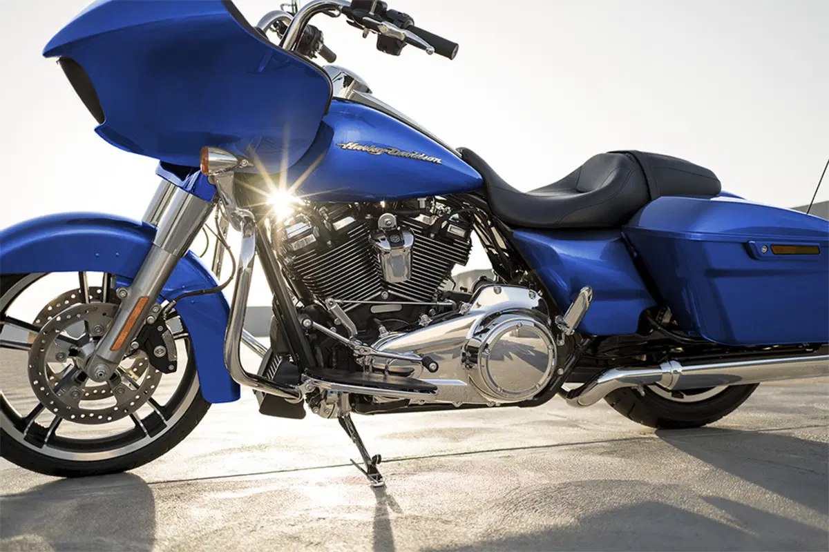 Harley-Davidson Touring 107 Road Glide (2017) - FLTRX (8)