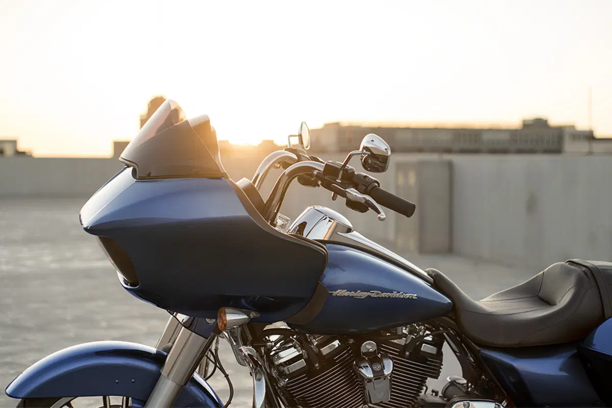 Harley-Davidson Touring 107 Road Glide (2017) - FLTRX (9)