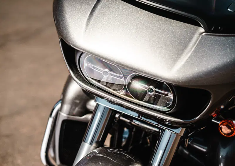Harley-Davidson Touring 107 Road Glide Ultra (2016) - FLRTU (6)