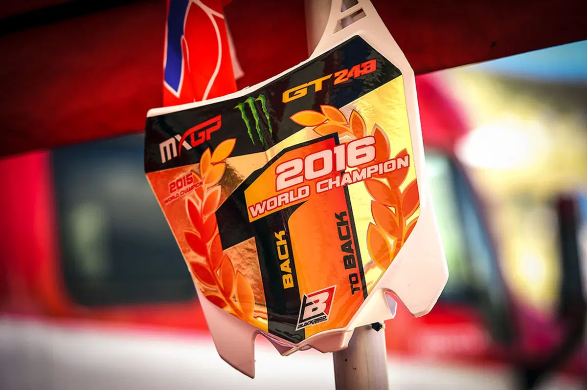 MXGP. Il sogno di Gajser (14)