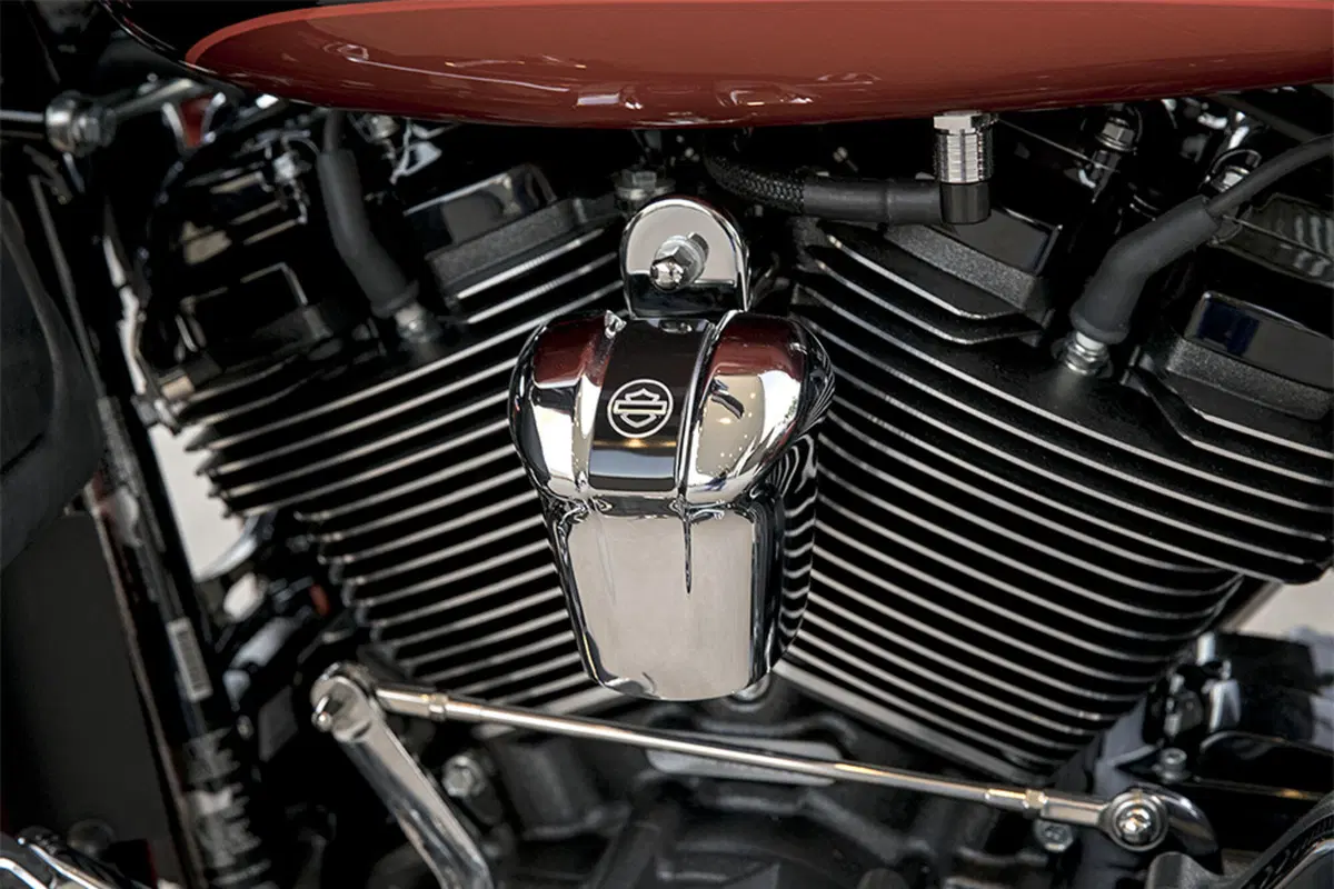 Harley-Davidson CVO - Custom Vehicle Operations 117 Street Glide (2018 - 20) - FLHXSE (11)