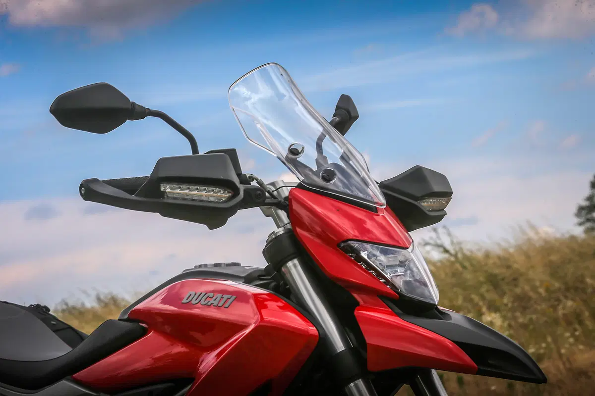Ducati Hyperstrada 939