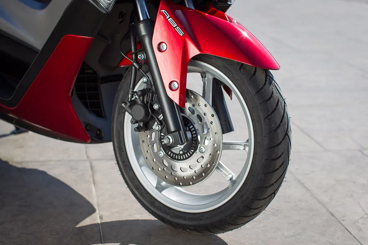 Yamaha NMAX 125 (19)