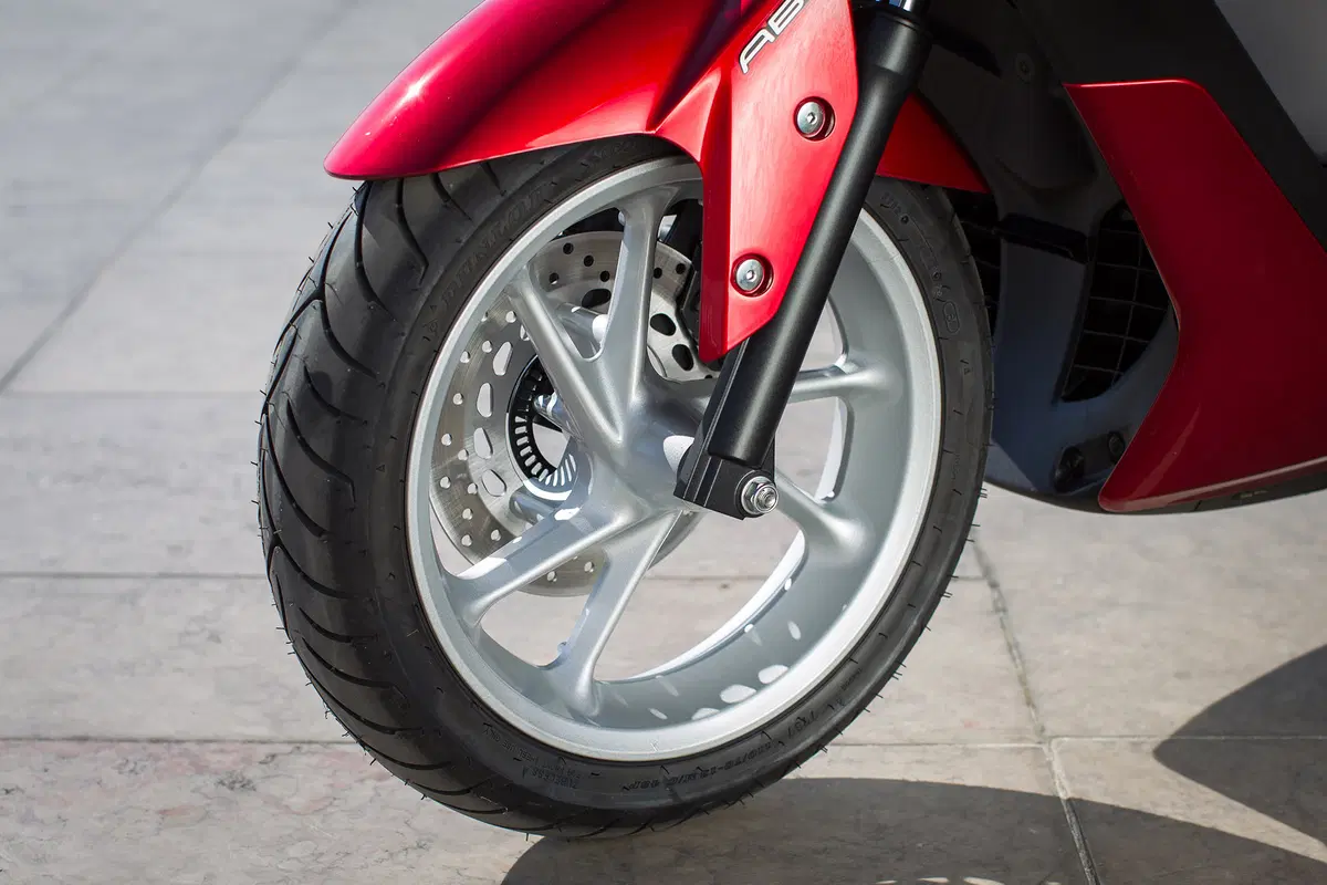 Yamaha NMAX 125 (20)
