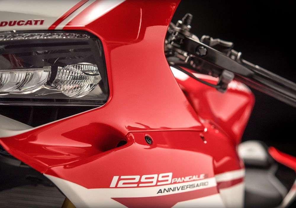 Ducati 1299 Panigale S Anniversario (2016) (5)