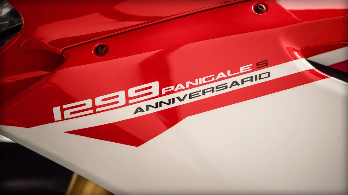 Ducati 1299 Panigale 1299 Panigale S Anniversario (2016) (11)