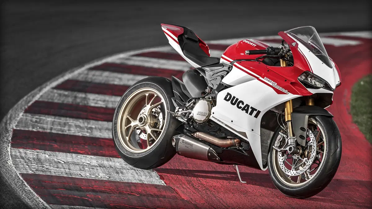 Ducati 1299 Panigale 1299 Panigale S Anniversario (2016) (15)