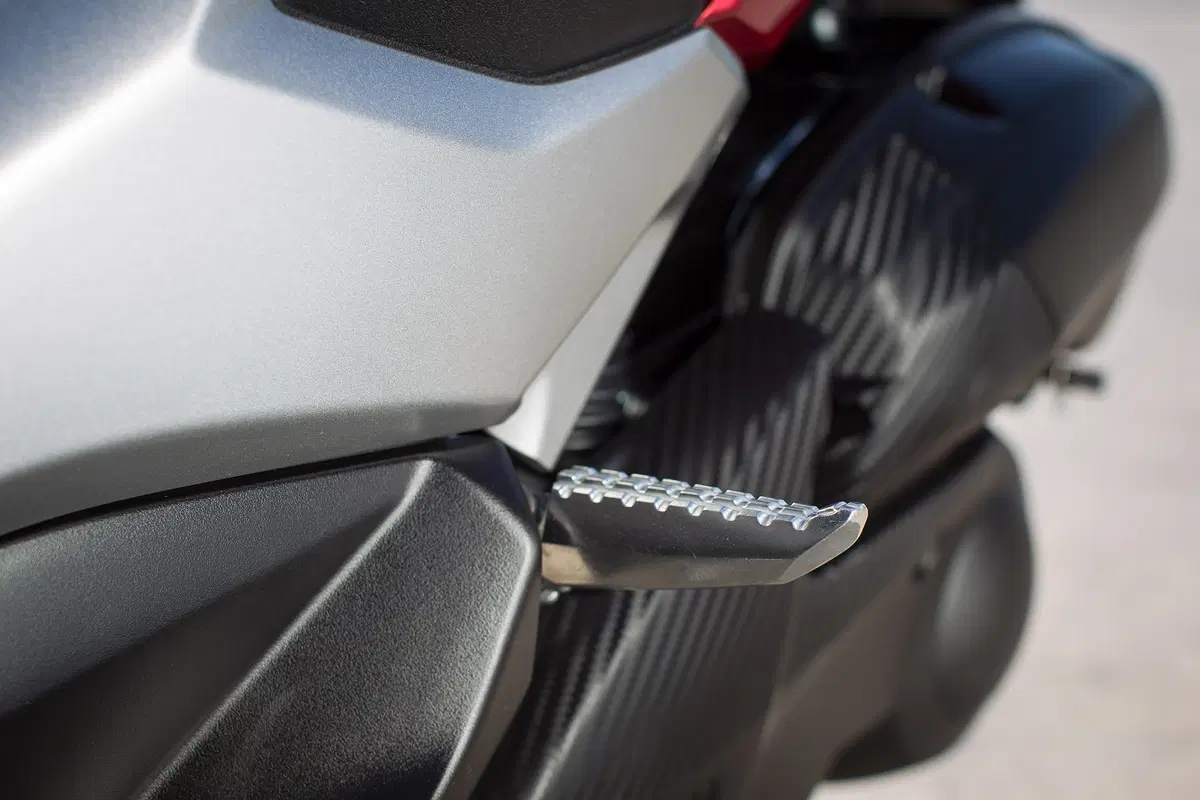 Yamaha NMAX 125 (28)