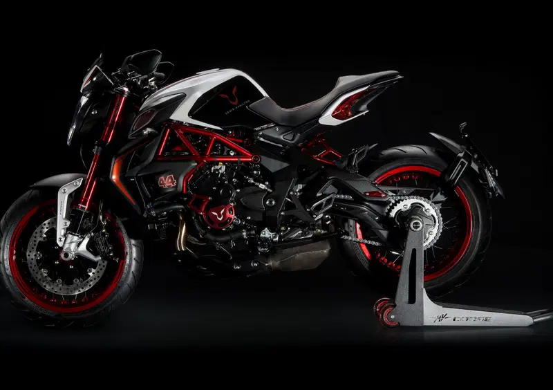 MV Agusta Dragster 800 Dragster 800 RR LH 44 (2016 - 17) (4)