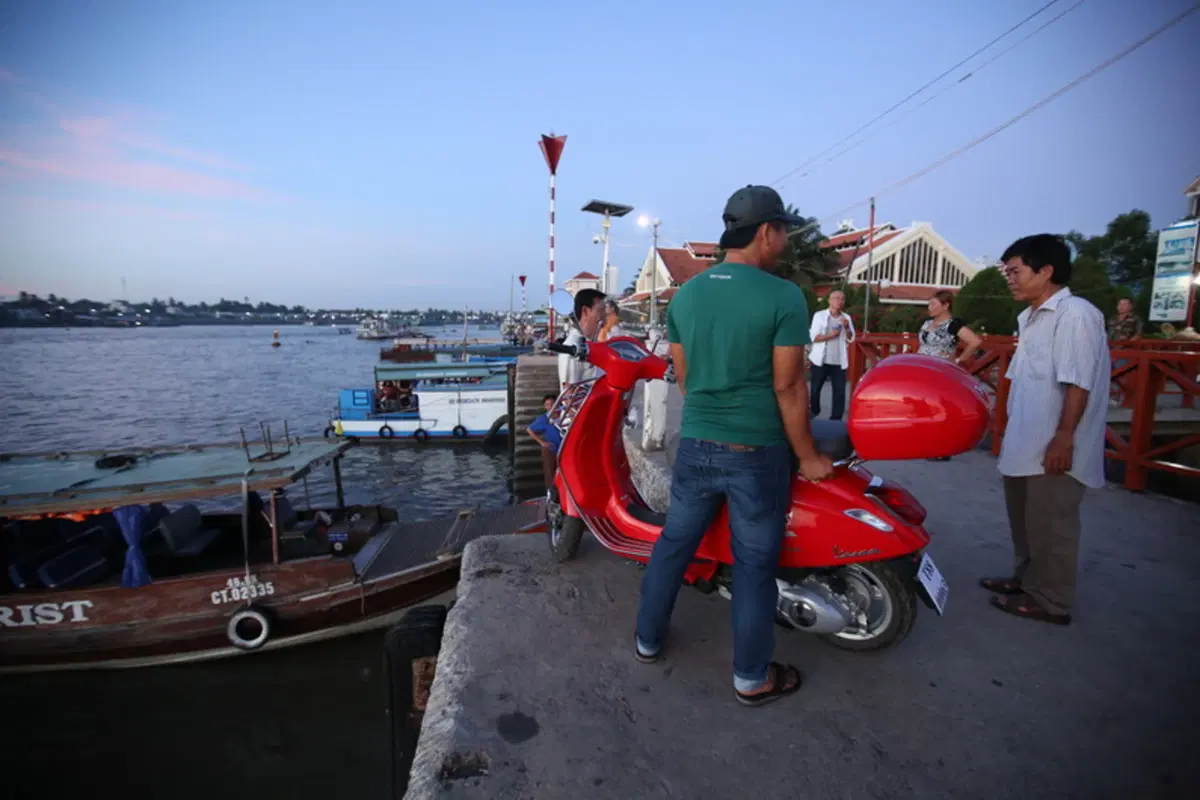 Planet Explorer 7 in Vietnam. Day 5, Can Toh (13)