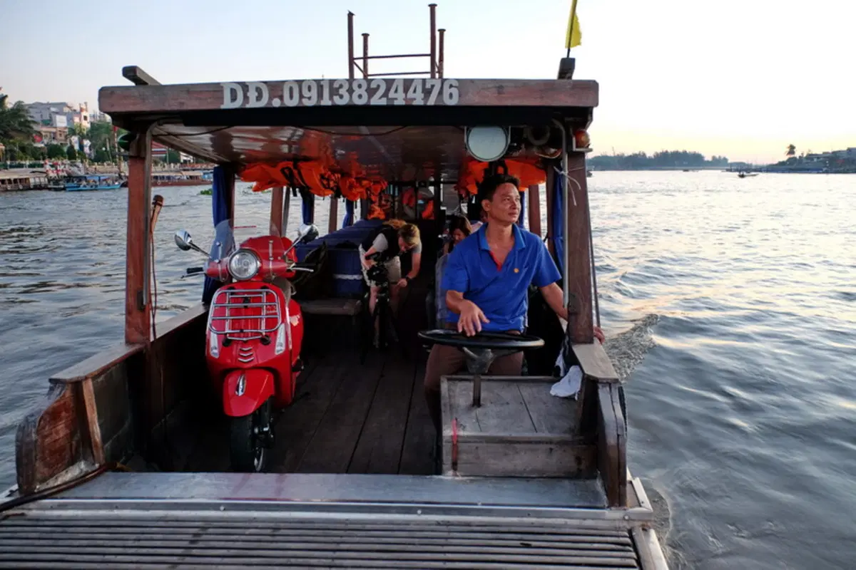 Planet Explorer 7 in Vietnam. Day 5, Can Toh (18)