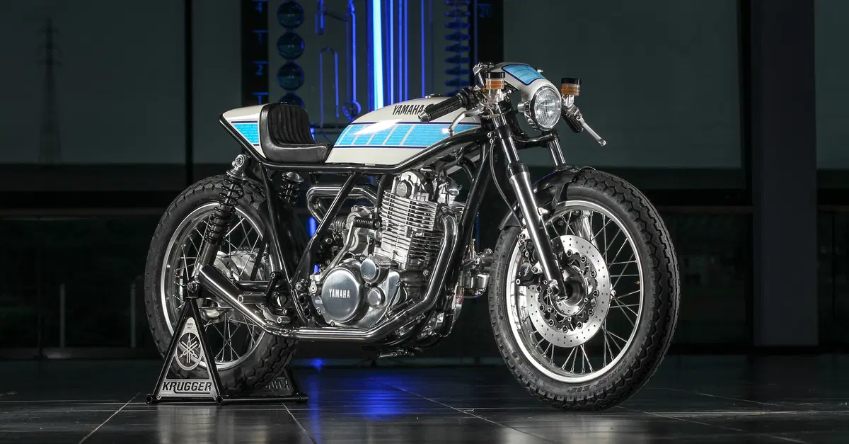 Yamaha SR 400 Krugger, vintage GP style
