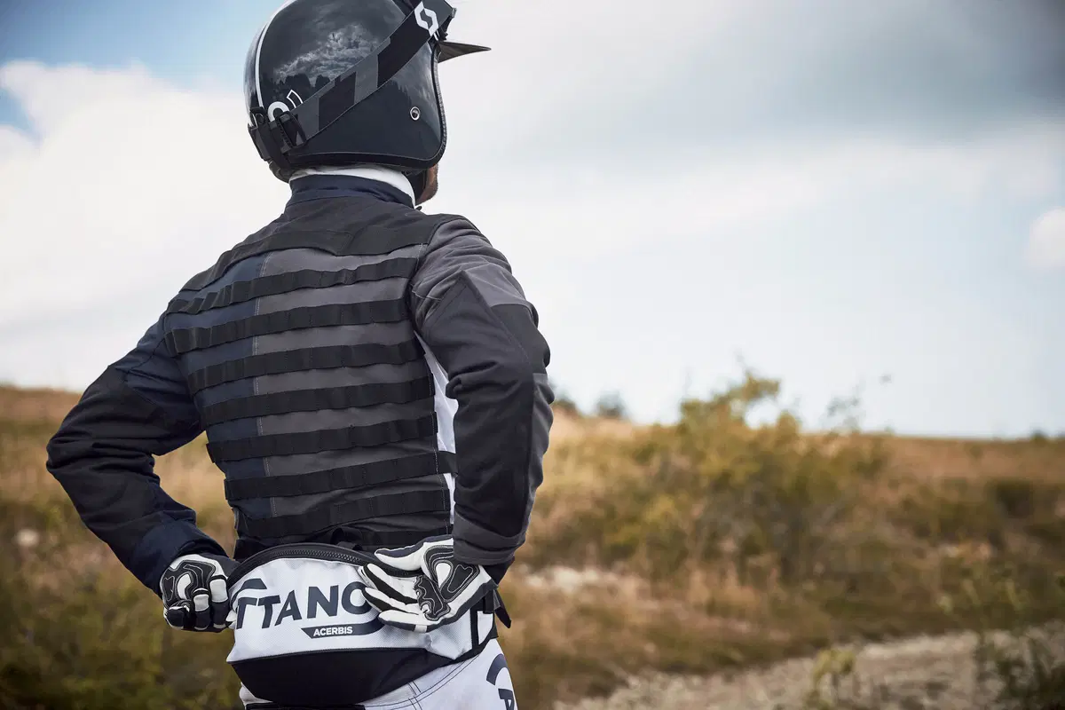Acerbis presenta Ottano. Dedicato all’Enduro sportivo (2)