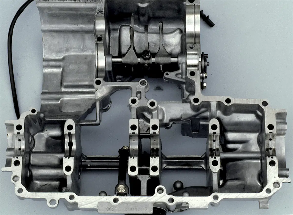 Tecnica: Le moto a quattro cilindri (6)