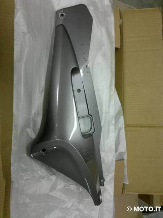 carena posteriore sx honda st 1300 st 1300