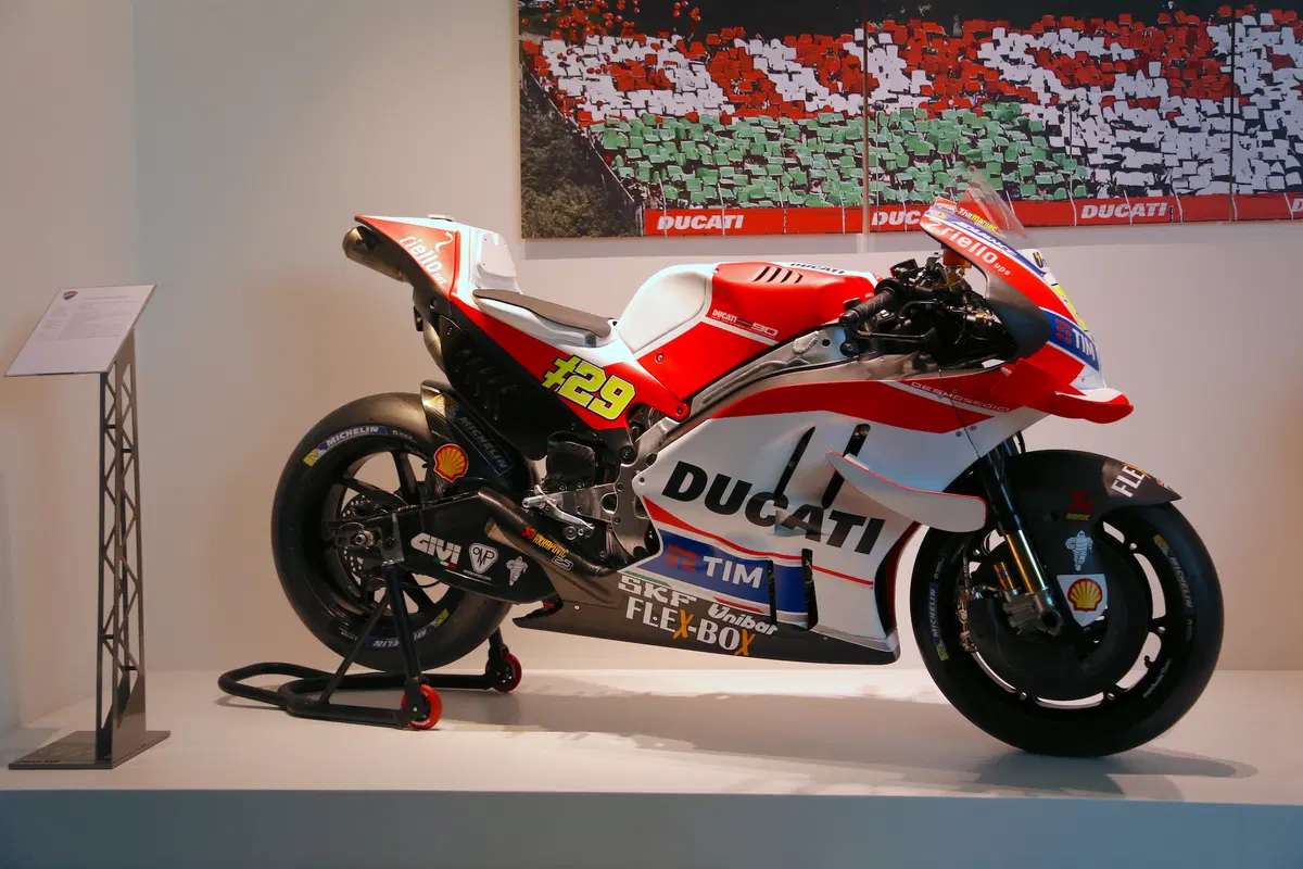 Ducati: Matteo Renzi tiene a battesimo il nuovo museo (16)