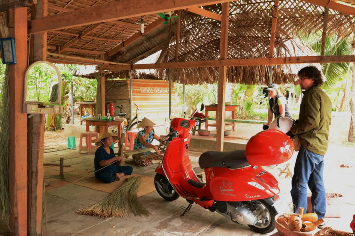 Planet Explorer 7 in Vietnam. Day 6, Ben Tre