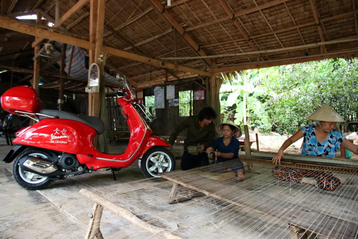Planet Explorer 7 in Vietnam. Day 6, Ben Tre (16)
