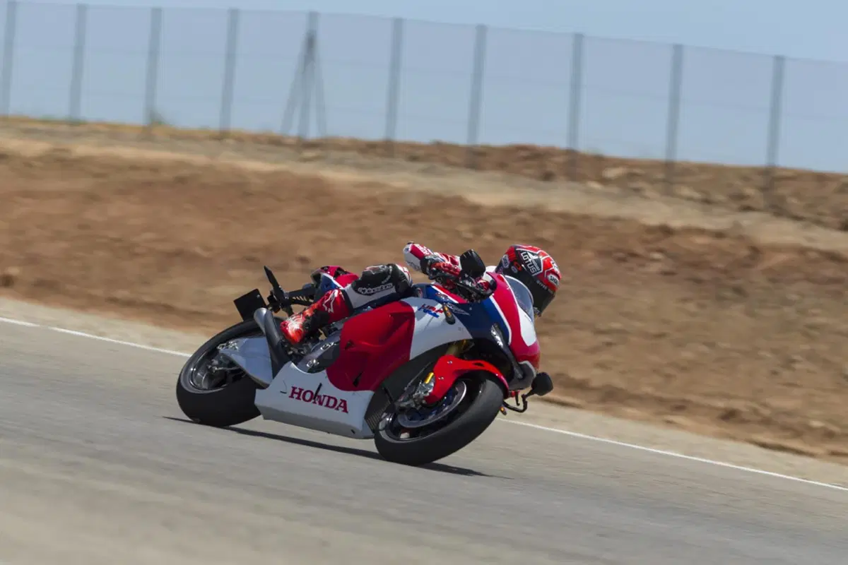 Honda RC213V-S, svelati i dati tecnici e il prezzo (2)