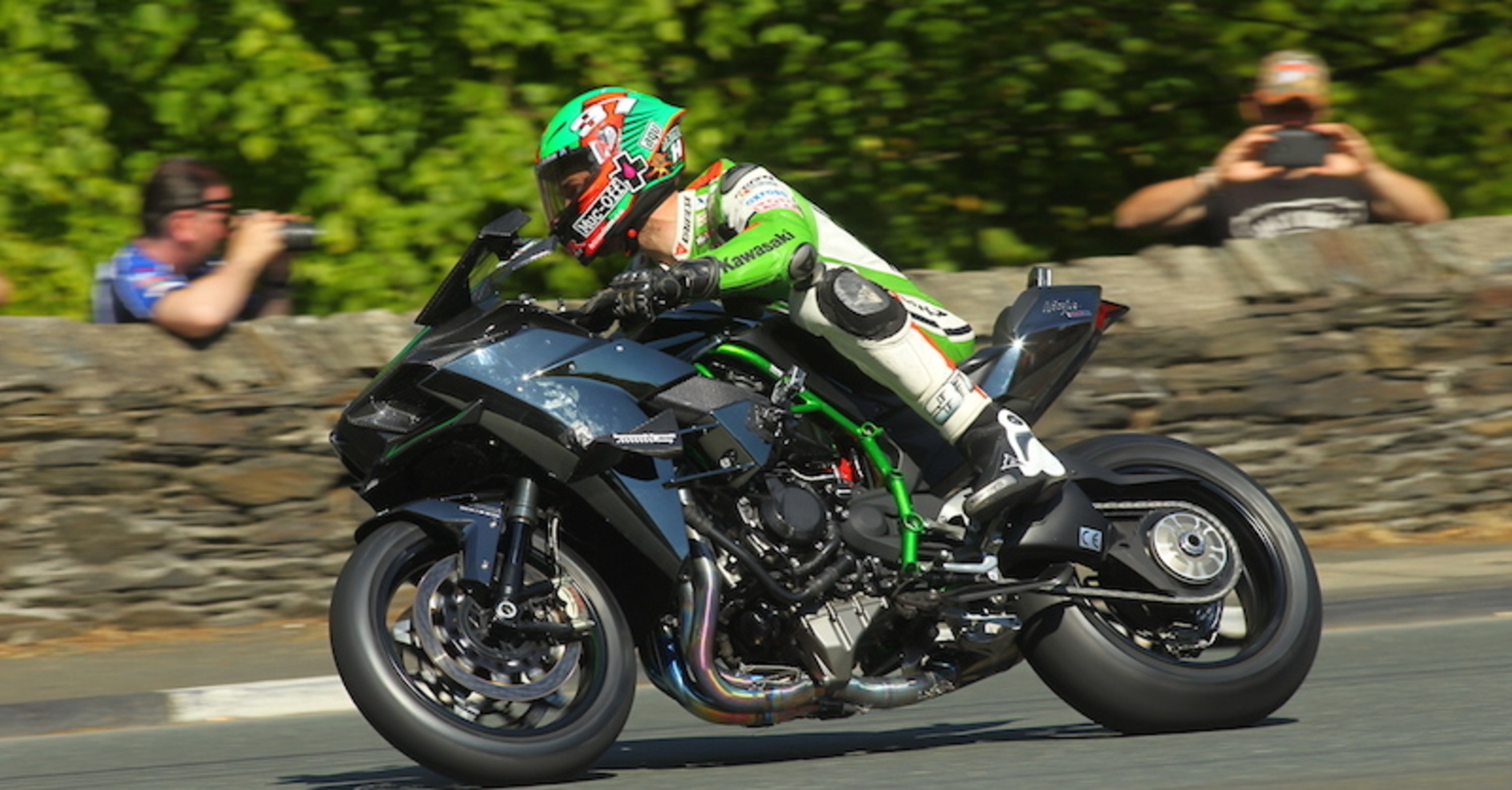 Tourist Trophy 2015, James Hillier: &ldquo;La Kawasaki H2R fa paura&rdquo;