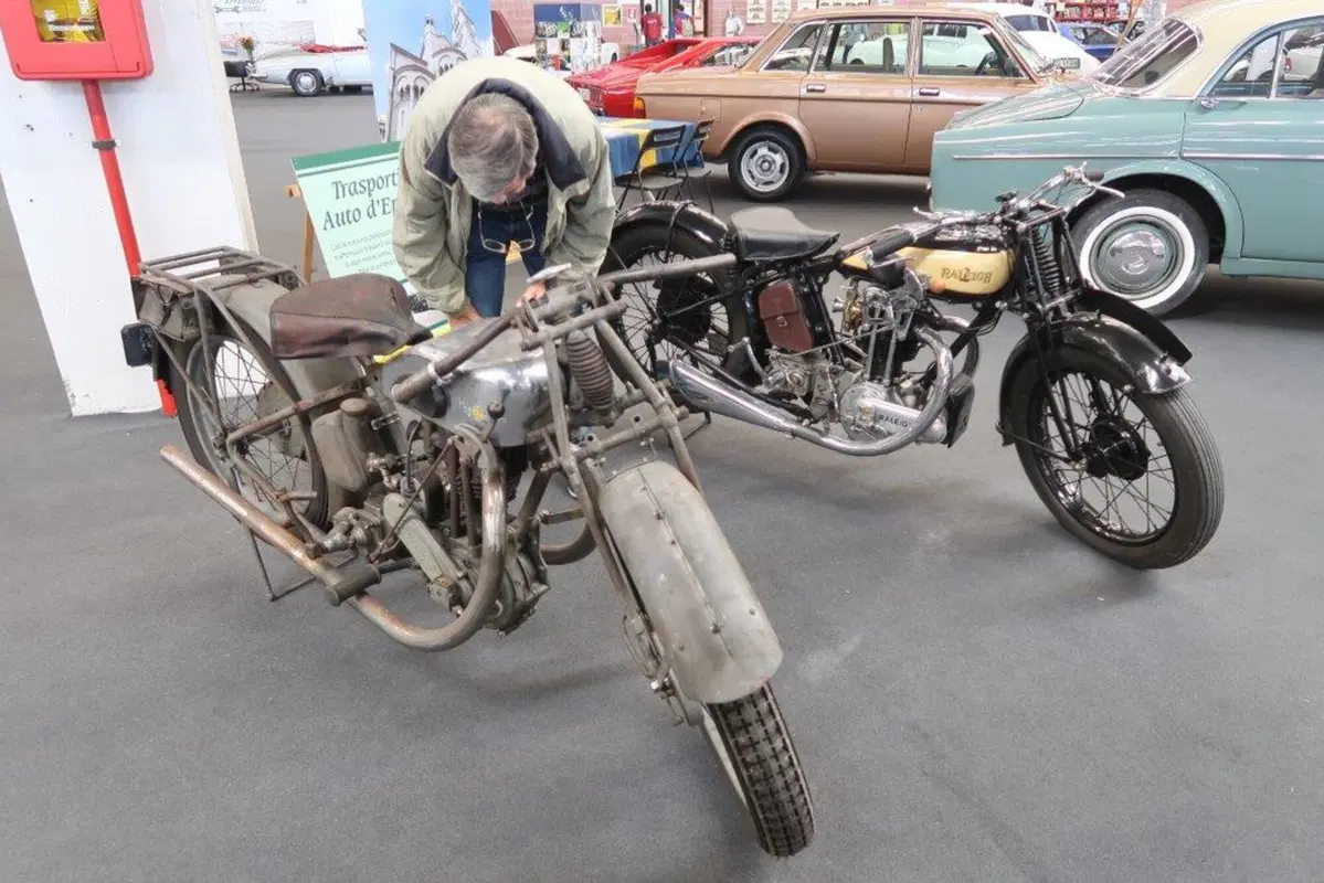 Modena Motor Gallery. Moto, auto e tanto pubblico (22)
