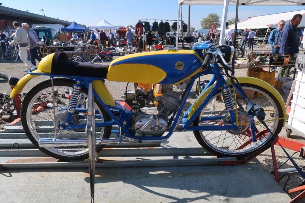 Modena Motor Gallery. Moto, auto e tanto pubblico (40)