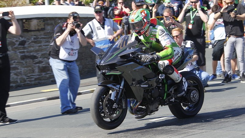 Tourist Trophy 2015, James Hillier: &ldquo;La Kawasaki H2R fa paura&rdquo;
