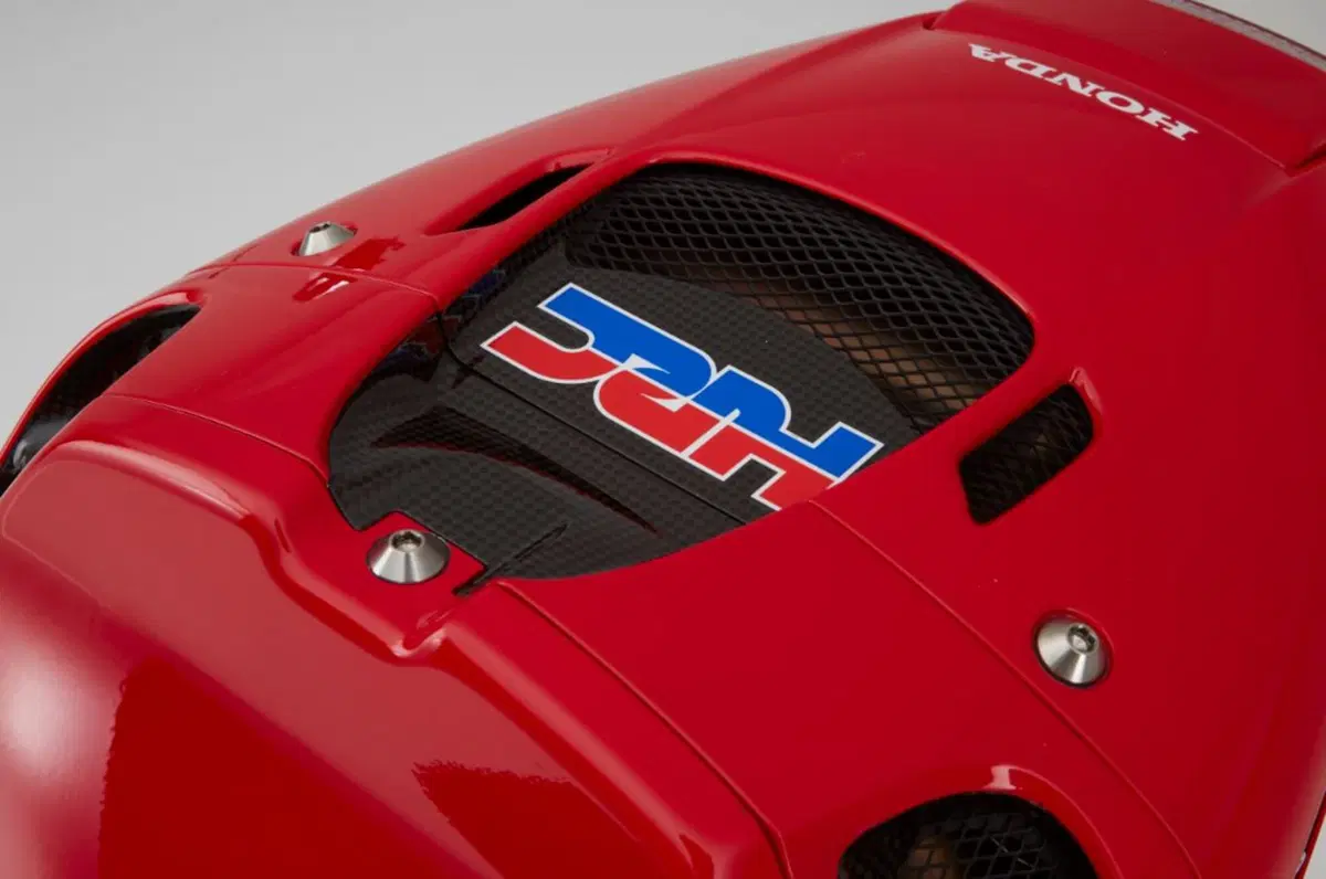 Honda RC213V-S, svelati i dati tecnici e il prezzo (23)