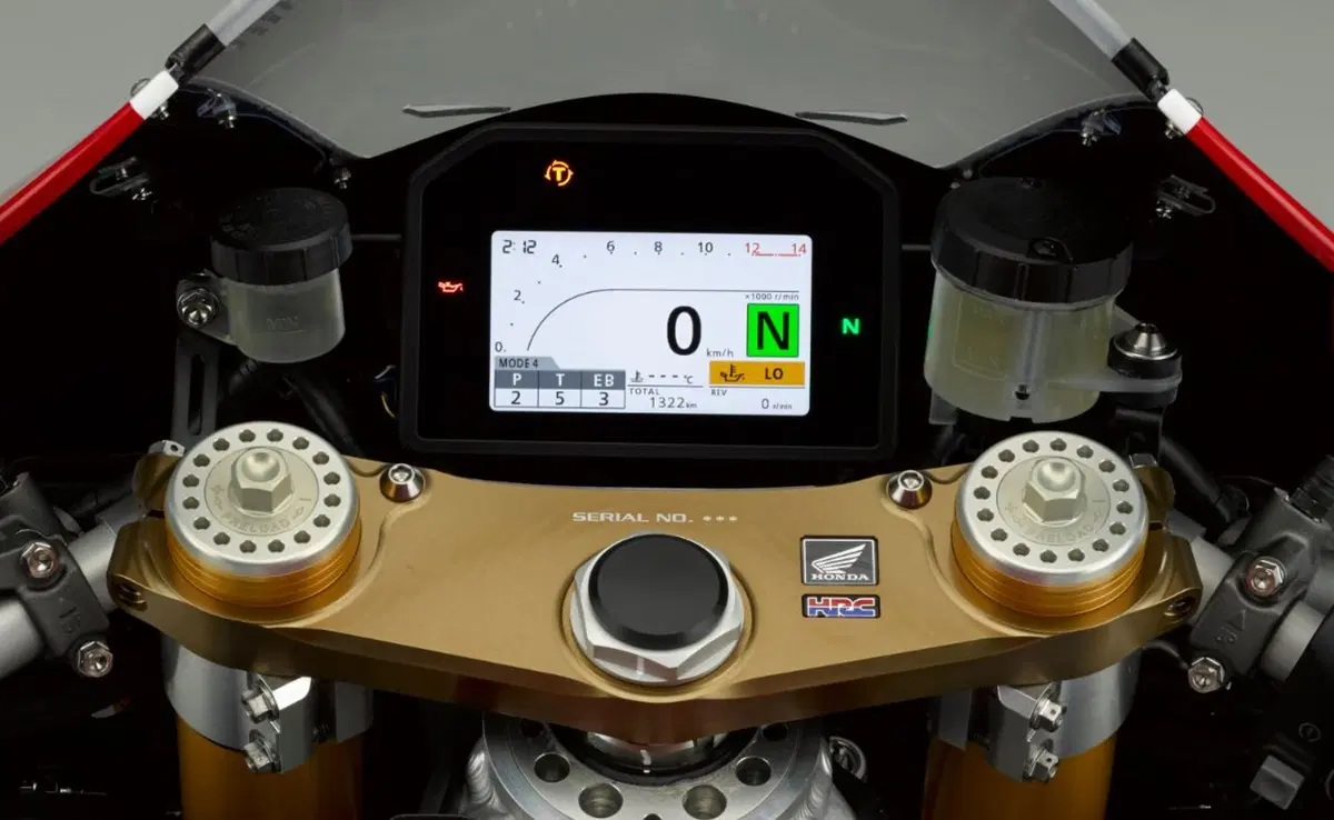 Honda RC213V-S, svelati i dati tecnici e il prezzo (16)