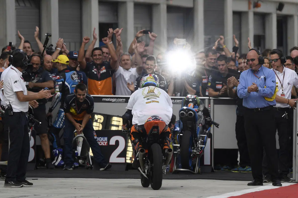 MotoGP. Le foto più belle del GP di Aragòn (16)