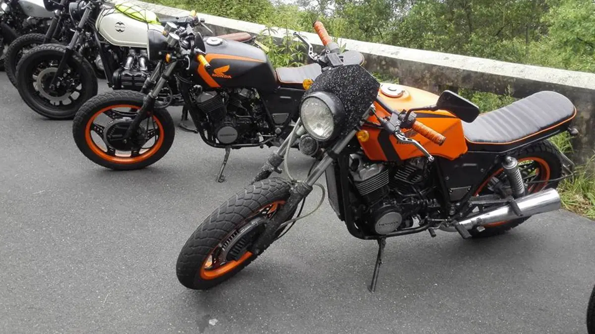 Wheels and waves: le foto delle moto e del pubblico (39)