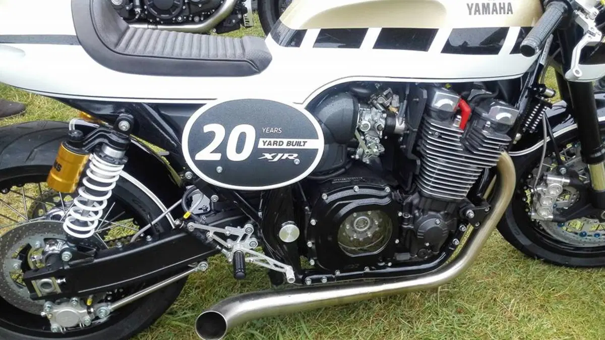 Wheels and waves: le foto delle moto e del pubblico (10)