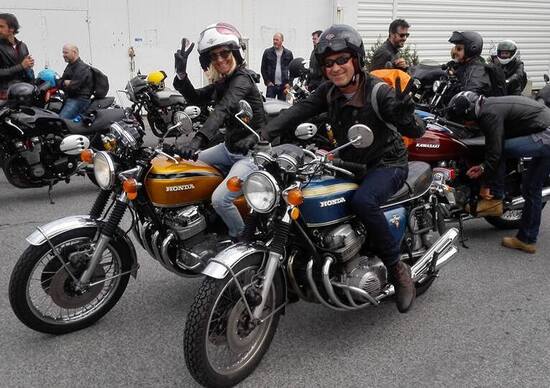 Wheels and waves: le foto delle moto e del pubblico