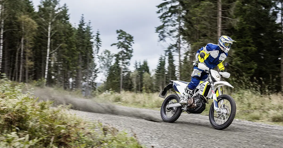 Husqvarna 701 Enduro e 701 Supermoto 2017