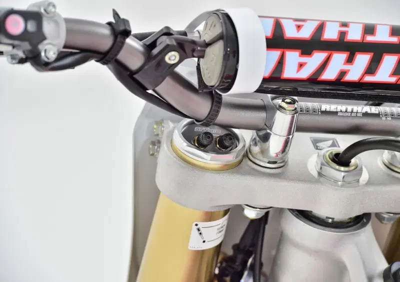 Honda CRF 250R CRF 250RF (2016) (5)