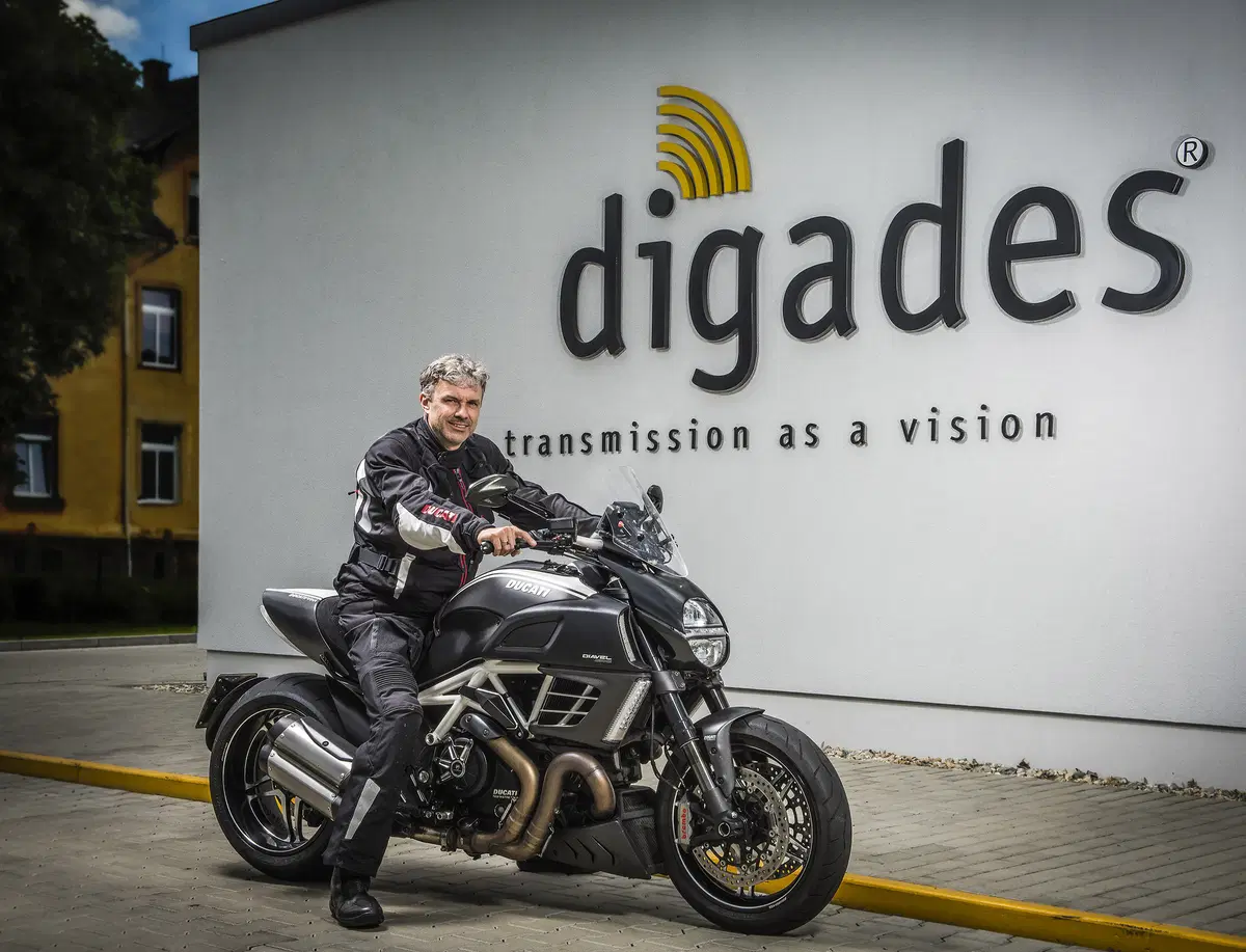 Digades Dguard: sistema eCall per moto (9)
