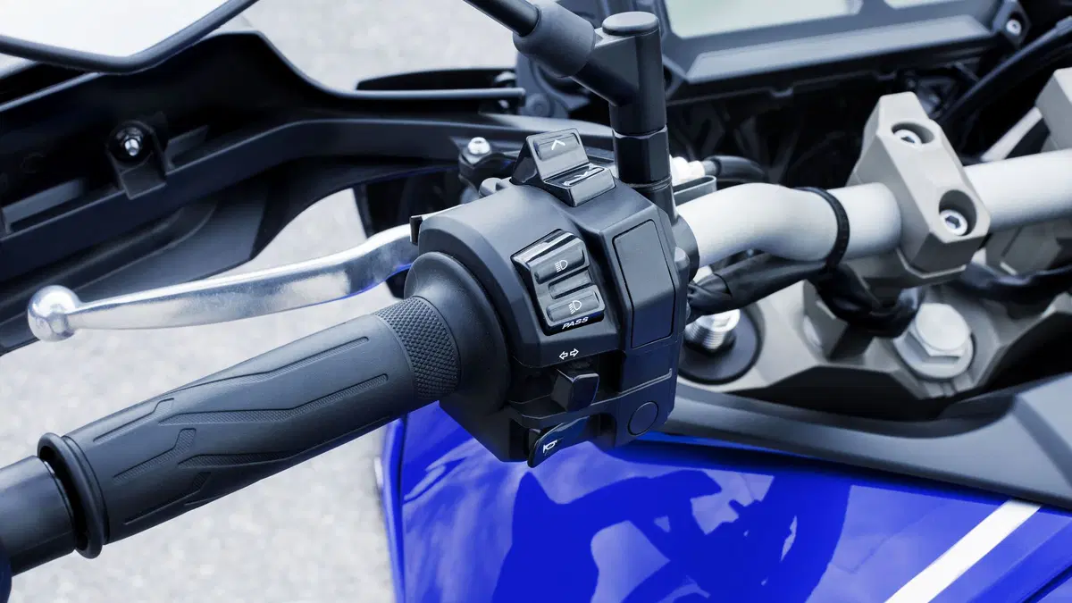 Yamaha Tracer 900 Tracer 900 ABS (2017 - 18) (10)