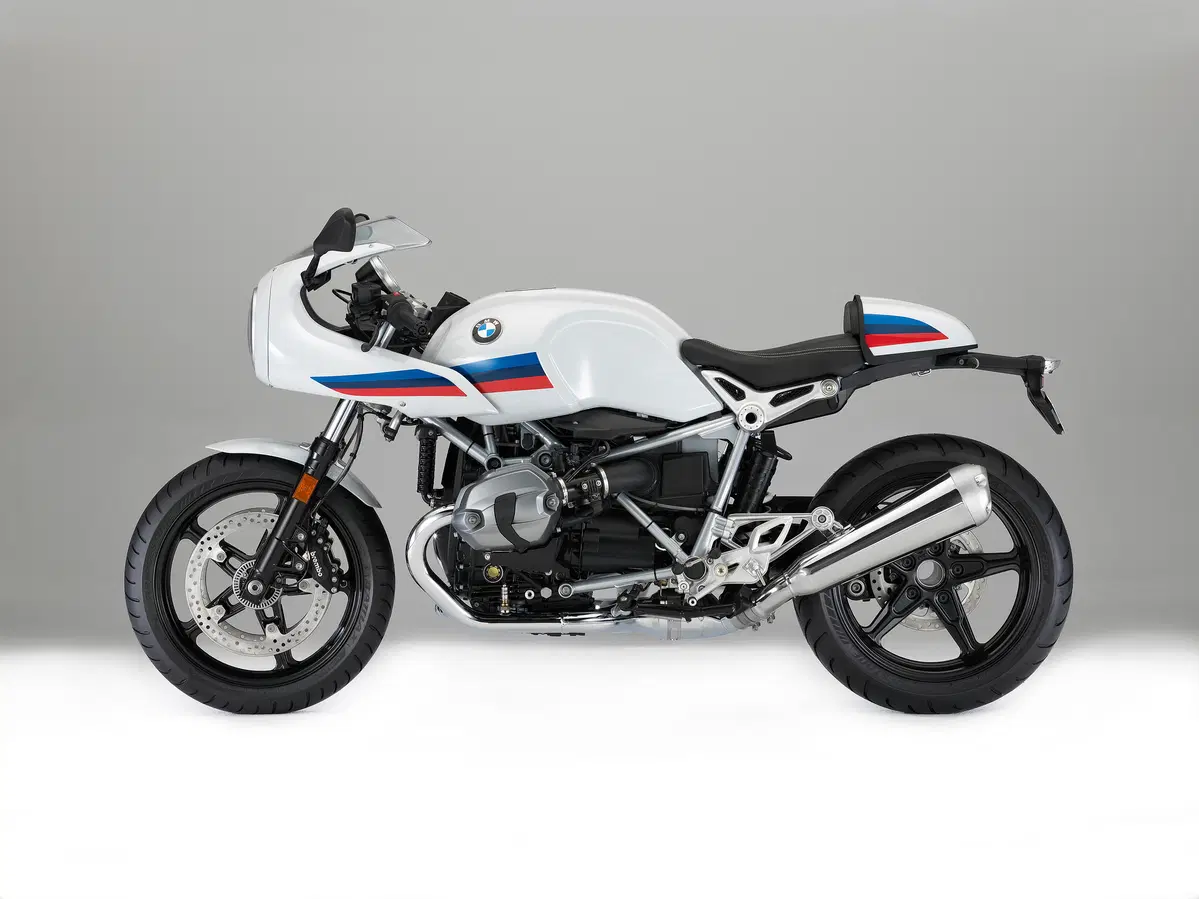 BMW R nineT Racer 2017 a Intermot, foto e dati EMBARGO (3)