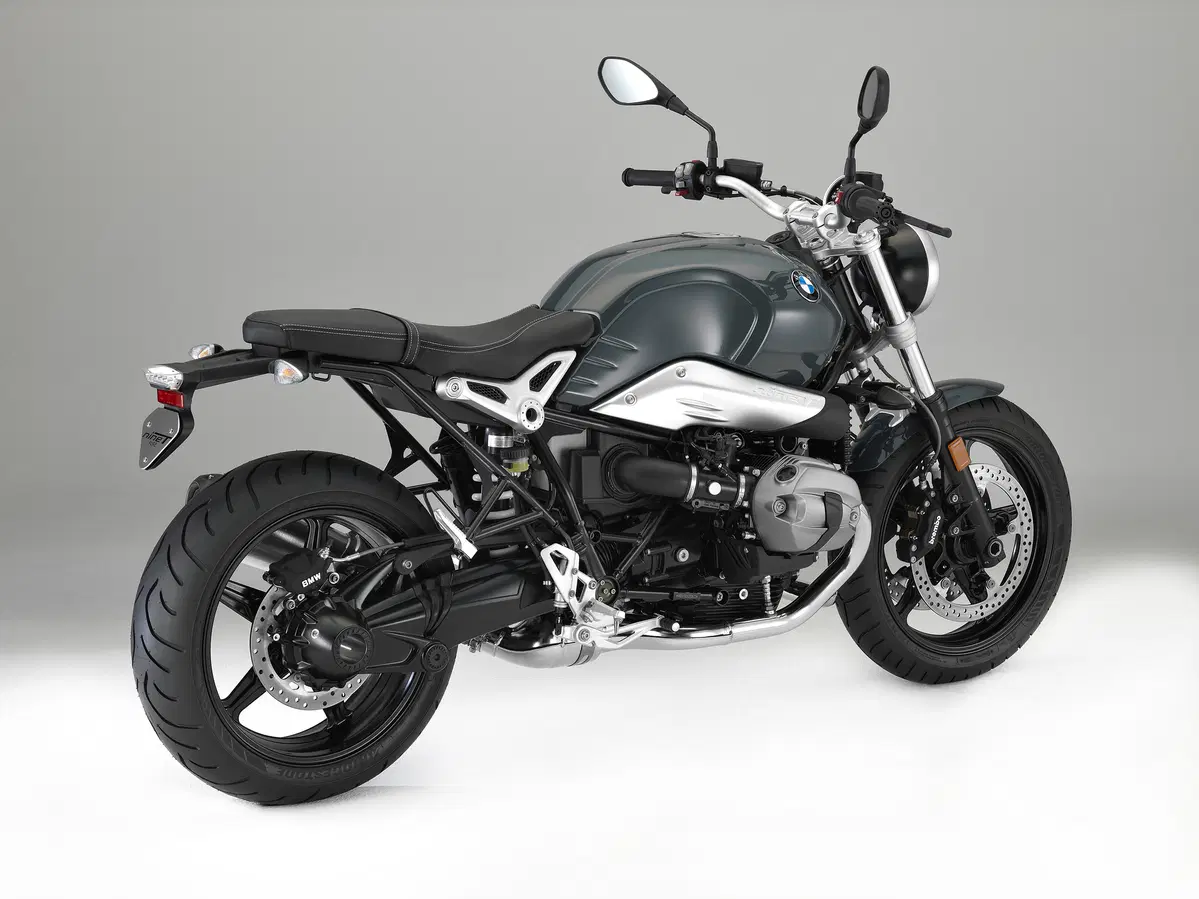BMW R nineT Pure 2017 a Intermot, foto e dati EMBARGO (6)